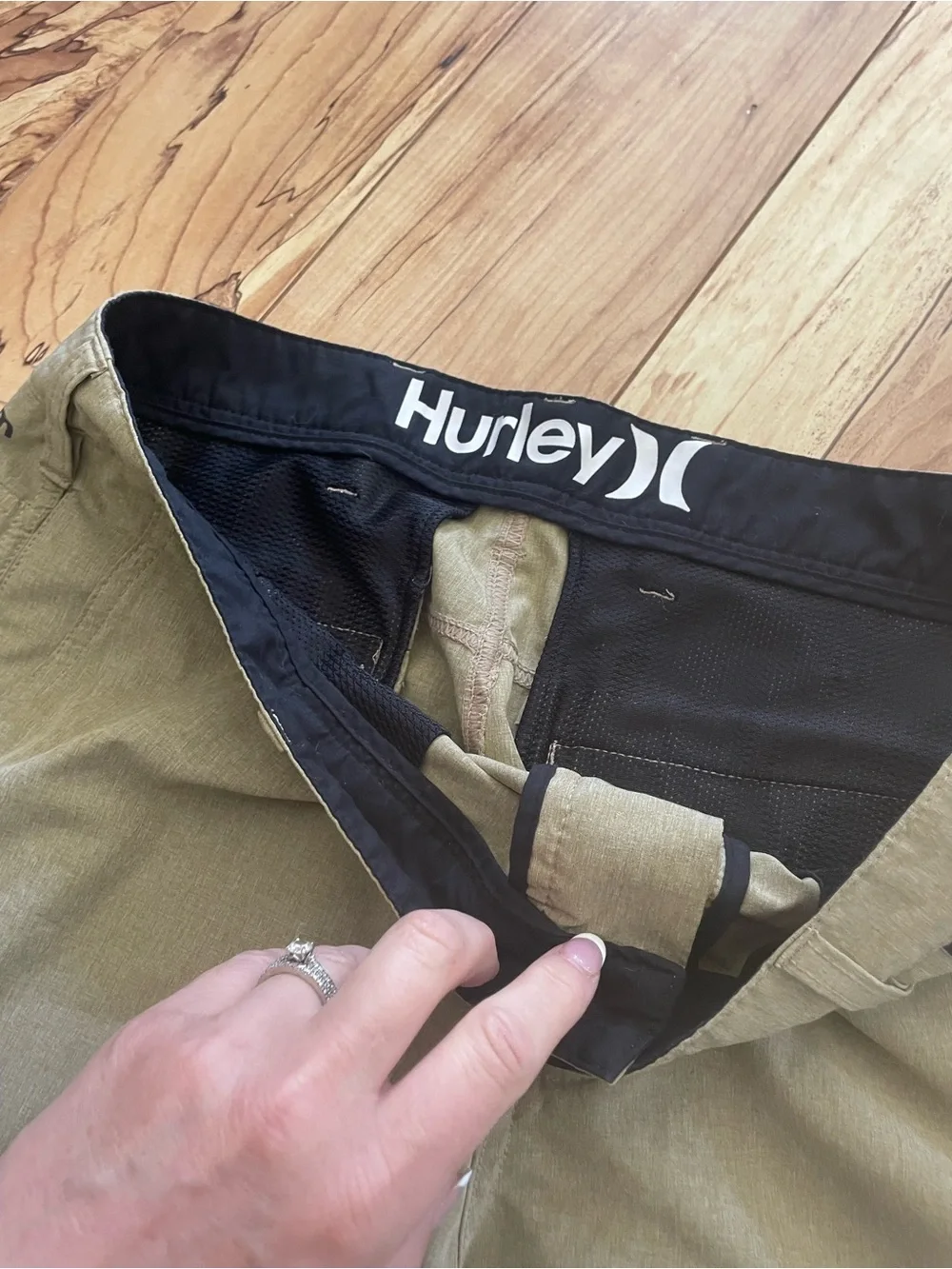 Hurley classic flat